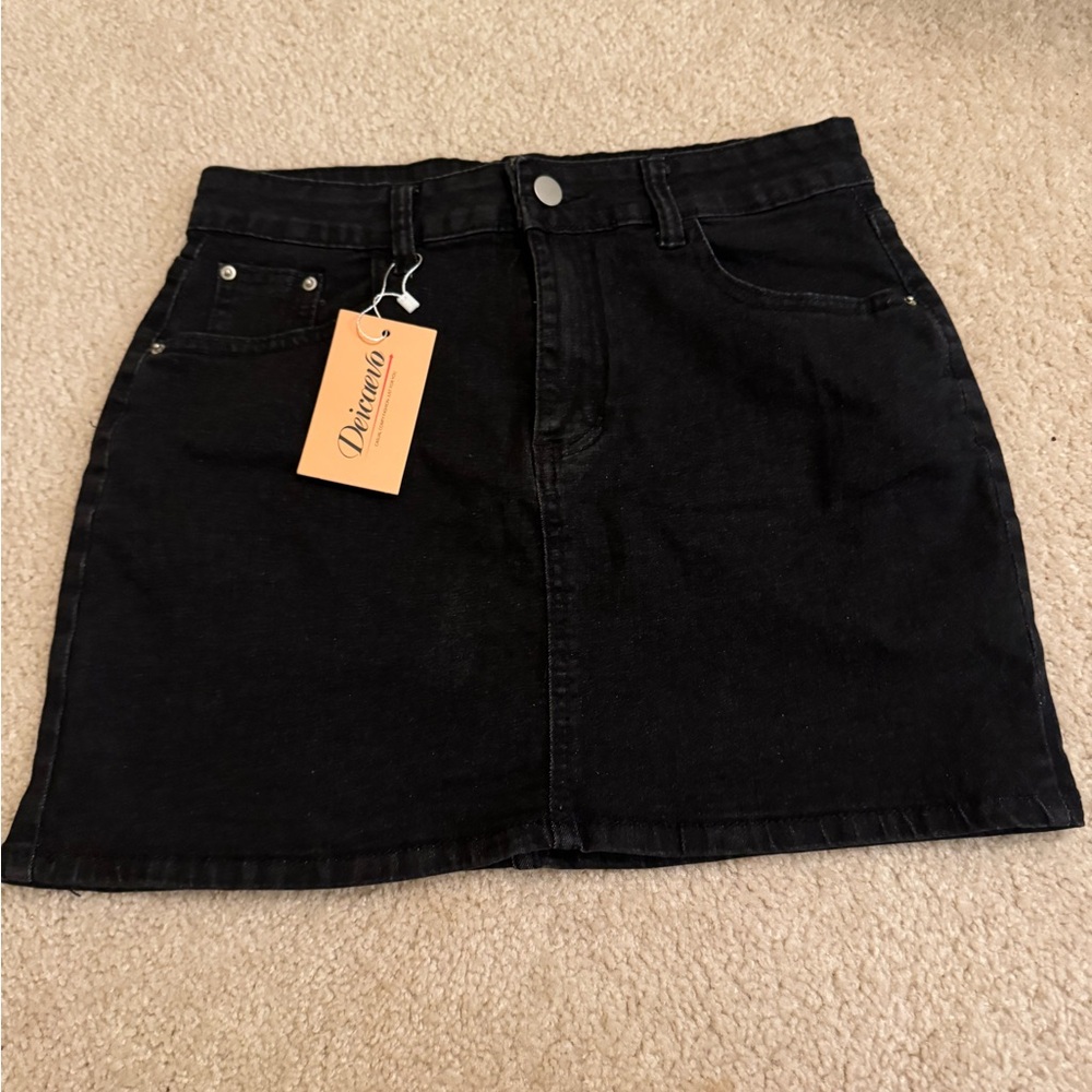 Divided Black Mini Skirt Casual